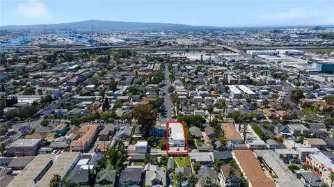View/Area - 1070 Chestnut, Long Beach, CA 90813 photo 2 of 5