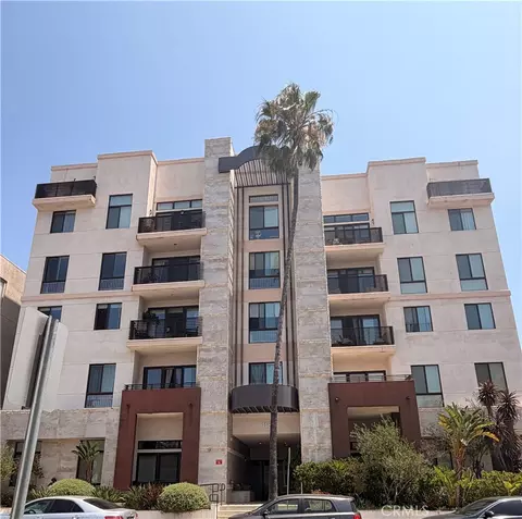 118 S Kenwood St #407, Glendale, CA 91205