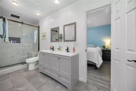 Bath - 421 E 219th, Carson, CA 90745 photo 2 of 4