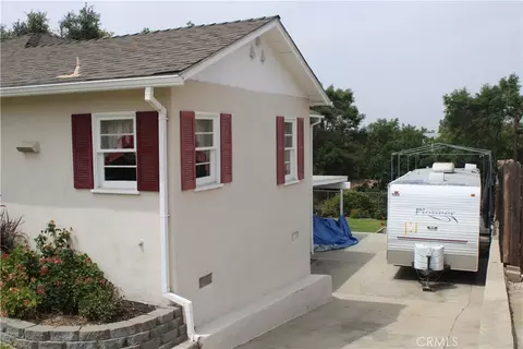 619 Beverly, Fullerton, CA 92833 photo 2