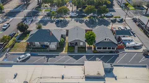 322 W B, Ontario, CA 91762