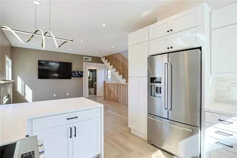 Kitchen - 605 W 4th, Long Beach, CA 90802 photo 2 of 3