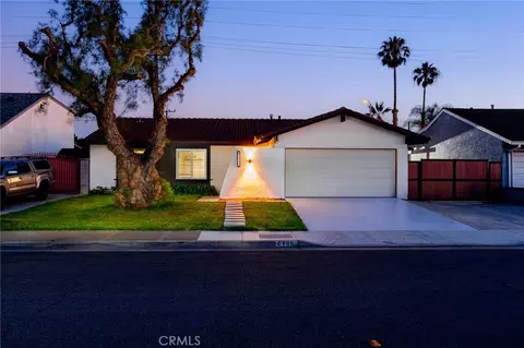 9466 Warbler Ave, Fountain Valley, CA 92708