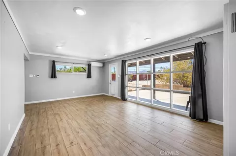 Living - 74401 Pinon, Twentynine Palms, CA 92277 photo 1 of 4