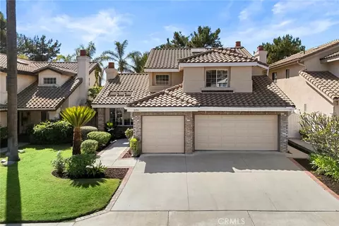 1055 S Highridge Ct, Anaheim, CA 92808
