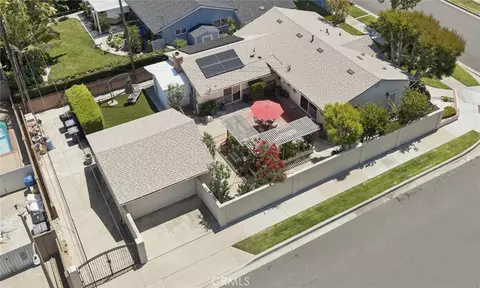 View/Area - 315 E Wilson, Orange, CA 92867 photo 1 of 2