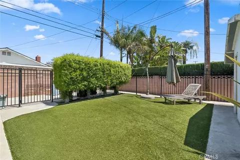 Exterior - 315 E Wilson, Orange, CA 92867 photo 4 of 5
