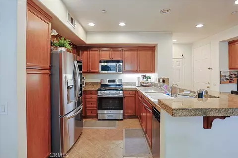 Kitchen - 416 Quail Rdg, Irvine, CA 92603 photo 1 of 2