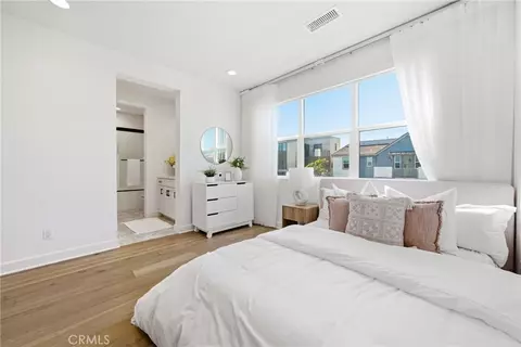 Bedroom - 124 Chant, Irvine, CA 92618 photo 8 of 10