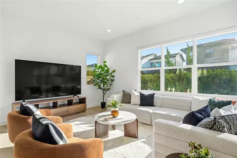 Living - 124 Chant, Irvine, CA 92618 photo 1 of 2