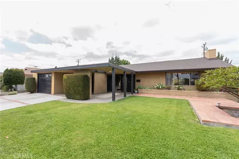 1339 E Greenview Dr, Orange, CA 92866