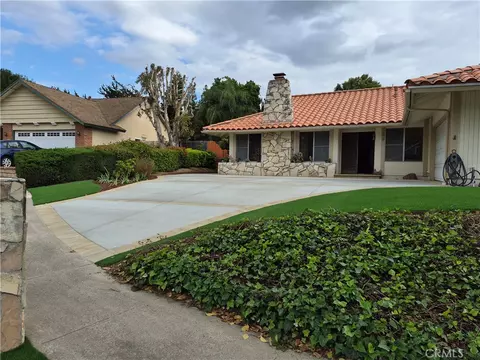 338 E Blossom Pl, Brea, CA 92821