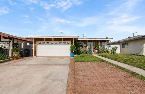 21017 Violeta Ave, Lakewood, CA 90715