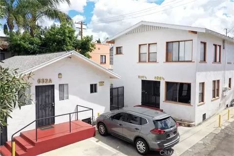 626 Linden, Long Beach, CA 90802 photo 2