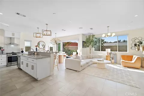 2573 Elden Ave #D, Costa Mesa, CA 92627
