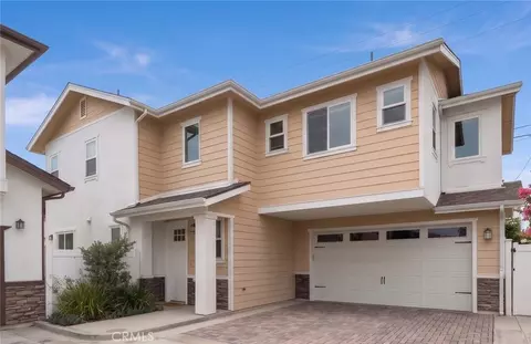 2573 Elden Ave #D, Costa Mesa, CA 92627