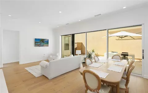 Dining - 80 Meander, Irvine, CA 92620 photo 1 of 2