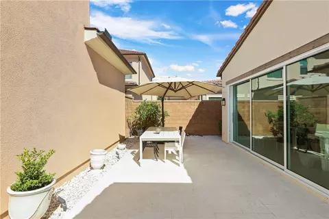 Exterior - 80 Meander, Irvine, CA 92620 photo 7 of 10