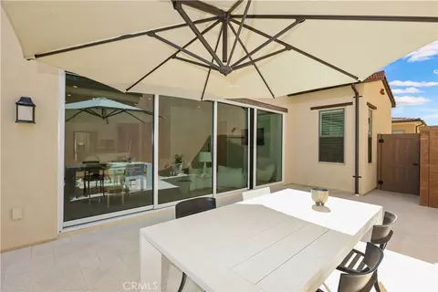Exterior - 80 Meander, Irvine, CA 92620 photo 5 of 10