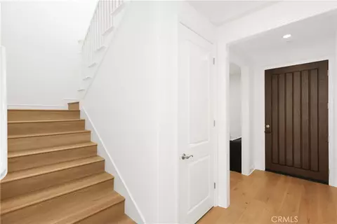Entry Way - 80 Meander, Irvine, CA 92620 photo 2 of 3