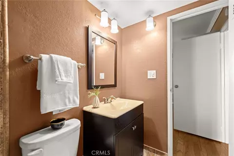 Bath - 1750 E Ocean Blvd #709, Long Beach, CA 90802 photo 5 of 5