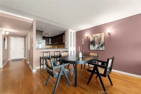 Dining - 1750 E Ocean Blvd #709, Long Beach, CA 90802 photo 3 of 3
