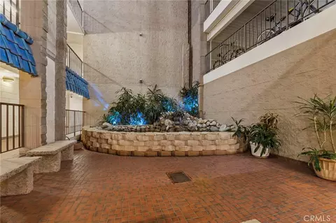 Exterior - 1750 E Ocean Blvd #709, Long Beach, CA 90802 photo 6 of 6