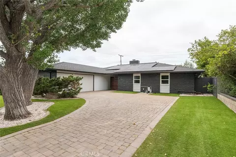 521 W Memory, Santa Ana, CA 92706