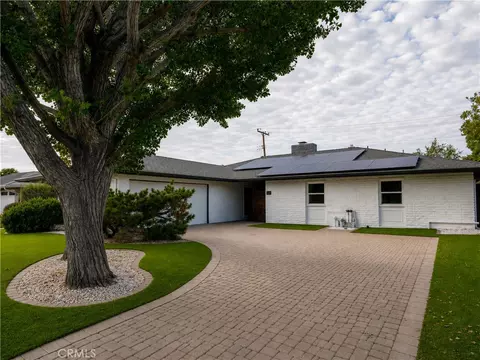 521 W Memory, Santa Ana, CA 92706