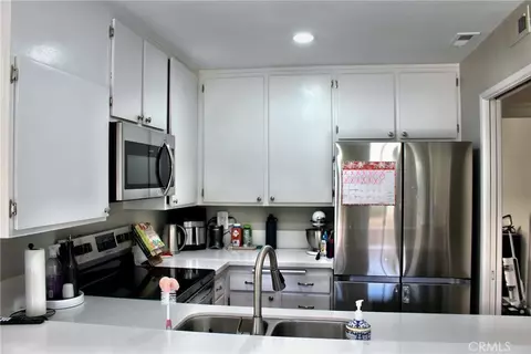 Kitchen - 1049 W W Pne #C, Upland, CA 91786 photo 3 of 3