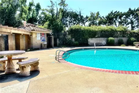 Exterior - 1049 W W Pne #C, Upland, CA 91786 photo 9 of 11