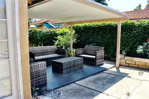 Exterior - 1049 W W Pne #C, Upland, CA 91786 photo 2 of 11