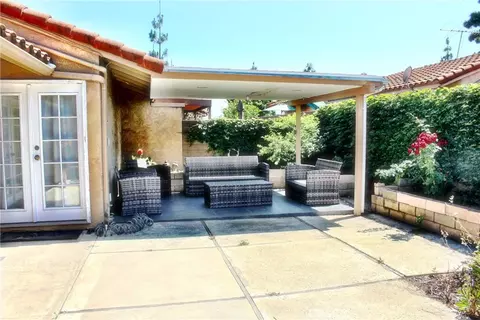Exterior - 1049 W W Pne #C, Upland, CA 91786 photo 3 of 11