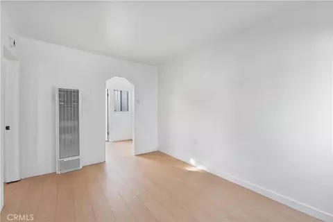 Living - 924 Termino Ave, Long Beach, CA 90804 photo 1 of 1