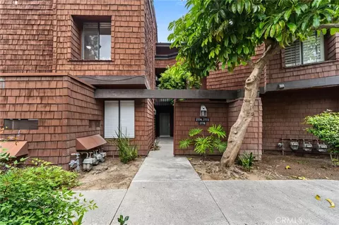 2774 Pine Creek Cir, Fullerton, CA 92835