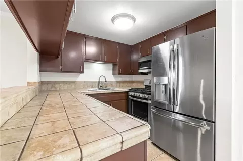 3050 S Bristol #1J, Santa Ana, CA 92704