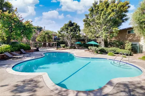 3050 S Bristol #1J, Santa Ana, CA 92704