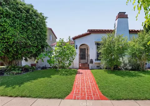 7607 8th Ave, Los Angeles, CA 90043