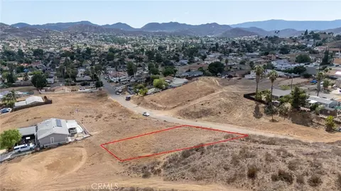 248 Manzana Dr, Menifee, CA 92587