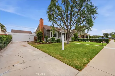 Exterior - 5559 E Monlaco, Long Beach, CA 90808 photo 13 of 13