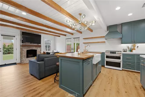 Kitchen - 5559 E Monlaco, Long Beach, CA 90808 photo 4 of 9