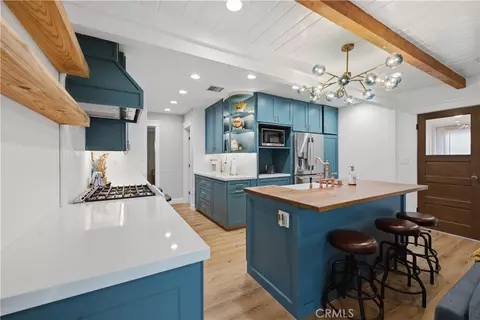 Kitchen - 5559 E Monlaco, Long Beach, CA 90808 photo 5 of 9