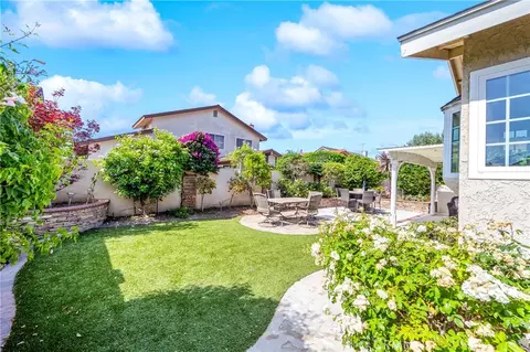 Exterior - 6402 Cantiles Ave, Cypress, CA 90630 photo 8 of 9