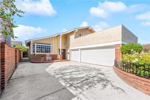 6402 Cantiles Ave, Cypress, CA 90630