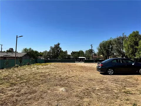 21668 Nance St, Perris, CA 92570 photo 8