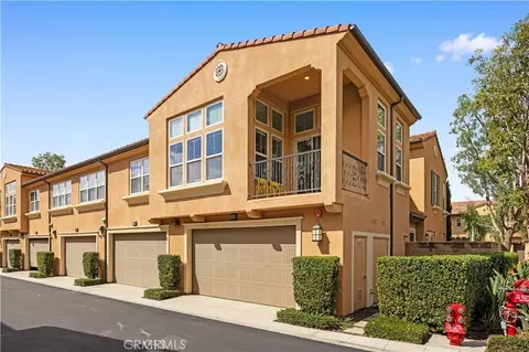 240 Mayfair, Irvine, CA 92620