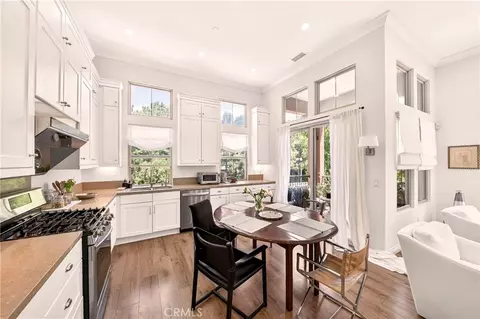 Kitchen - 240 Mayfair, Irvine, CA 92620 photo 3 of 4