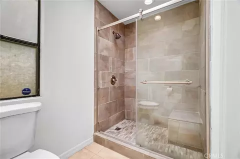 Bath - 5733 E Stillwater Ave #2, Orange, CA 92869 photo 1 of 4