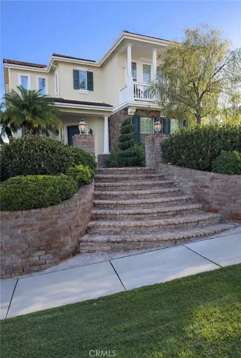 3025 Forest Vw, Corona, CA 92882