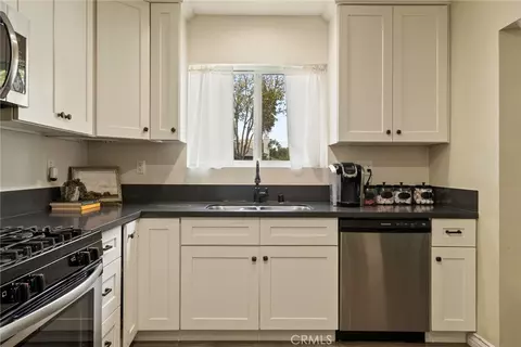 Kitchen - 208 E 67th St, Long Beach, CA 90805 photo 2 of 2